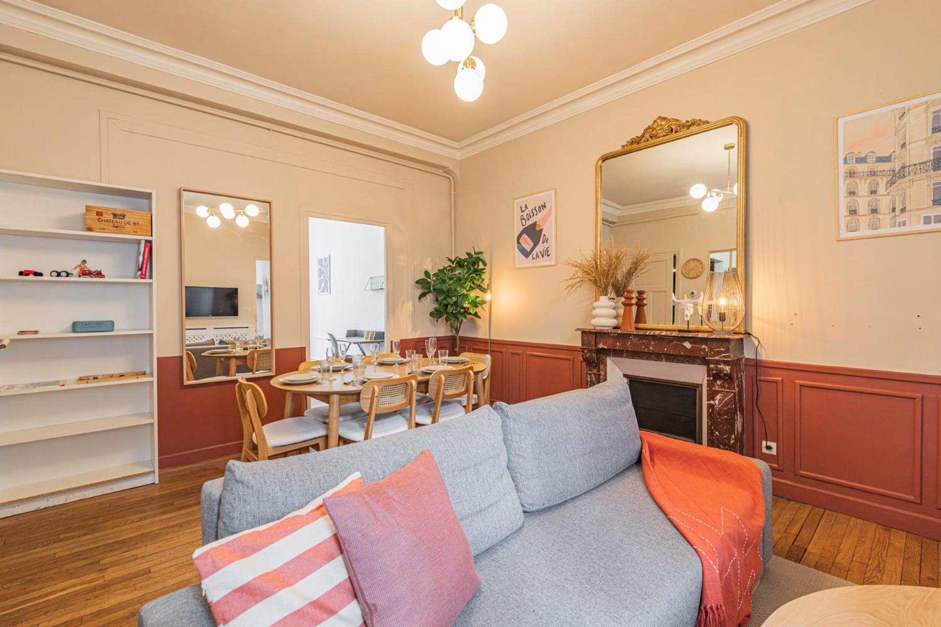 L'Haussmannien - Spacieux 4 Chambres - Centre - Gare 랭스 외부 사진