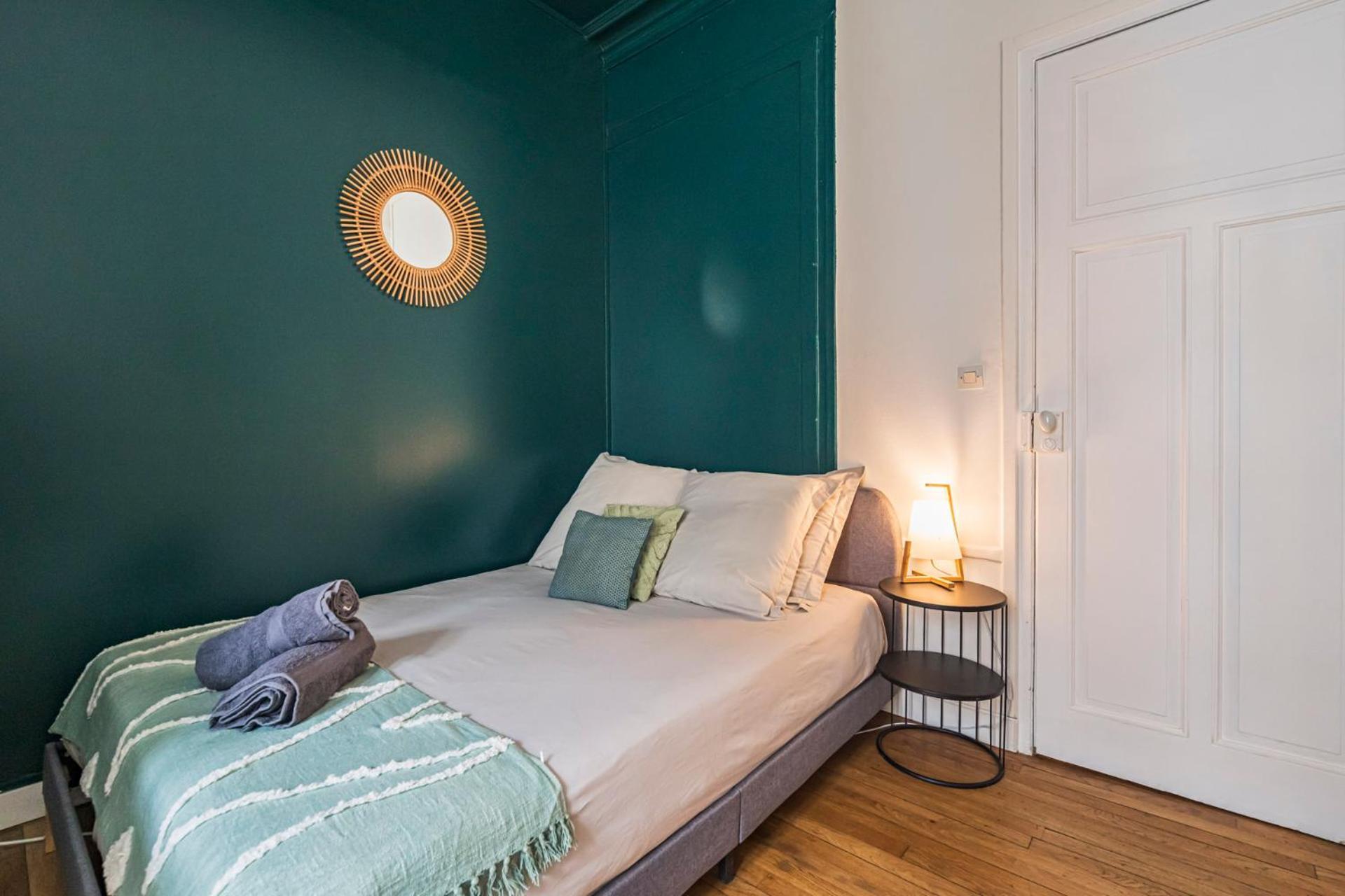 L'Haussmannien - Spacieux 4 Chambres - Centre - Gare 랭스 외부 사진